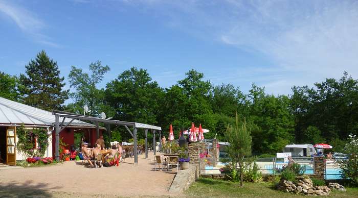 Creuse Nature - Réception - Piscine intérieure - Terrasse et piscine extérieure